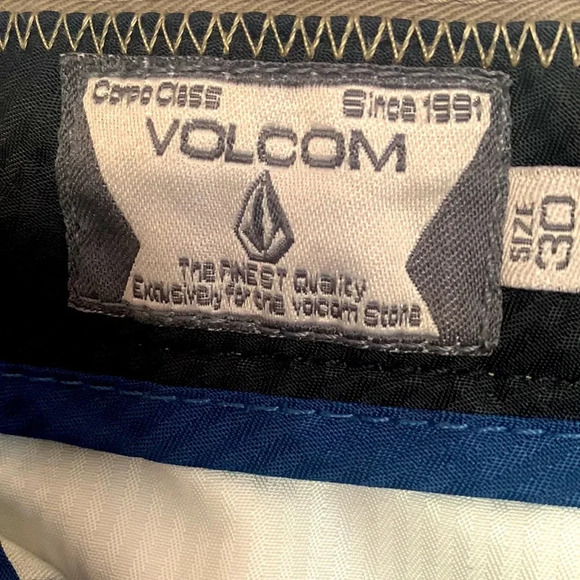 Mens VOLCOM CHINOS size 30 in beige excellent condition - Picture 3 of 6